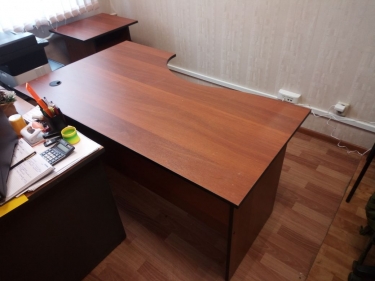 Стол эргономичный правый Витра 41.45
