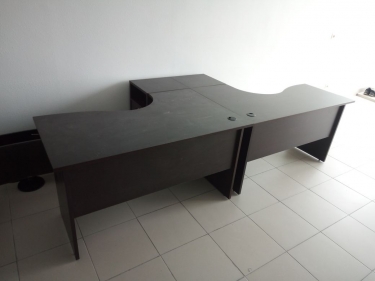 Стол эргономичный левый POINTEX TRD29615401 Темный дуб