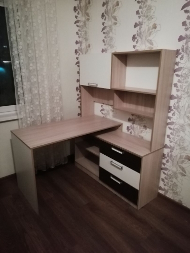 Стол компьютерный Rinner Walker модуль 7